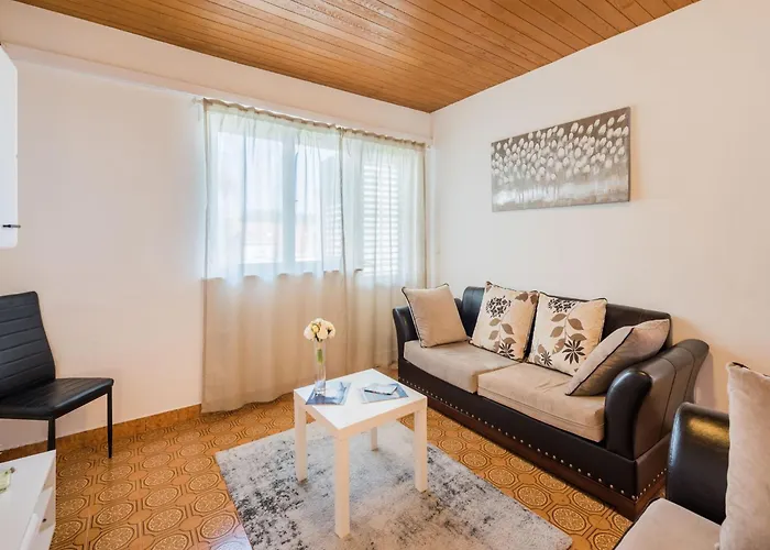 Hope St - Two Bedroom With Balcony Apartman